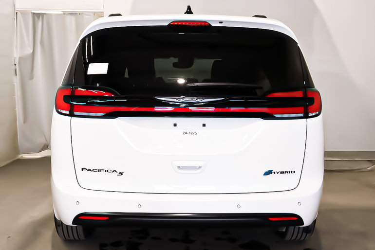 2024 Chrysler PACIFICA HYBRID