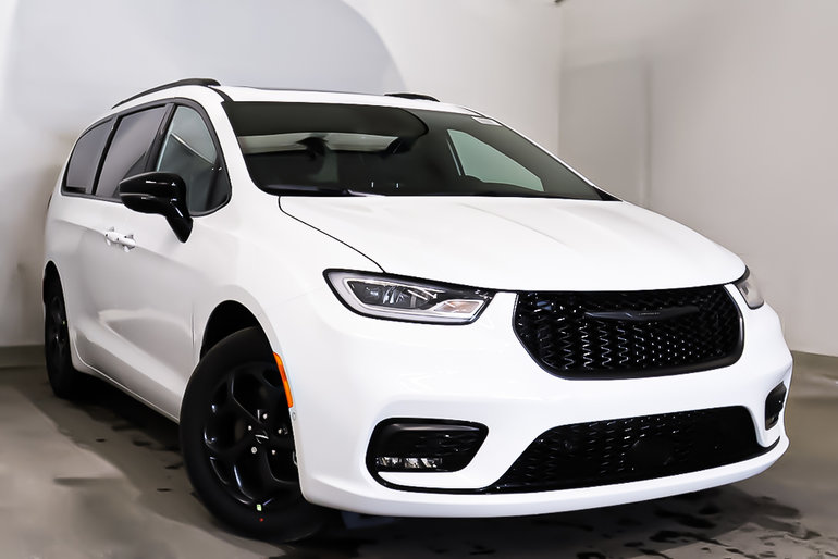 2024 Chrysler PACIFICA HYBRID