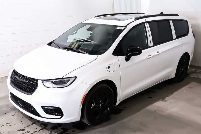 2024 Chrysler PACIFICA HYBRID