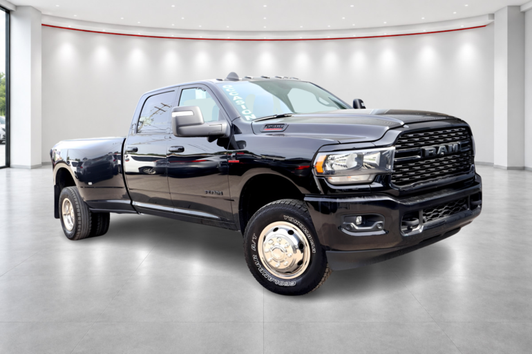 2024 Ram 3500 BIG HORN + 4X4 + CREW CAB + DIESEL + ROUES JUMELES