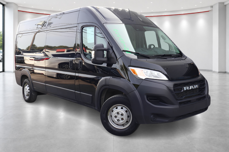 2023 Ram PROMASTER 2500 CARGO VAN + EMP 159 + TOIT ELEVE