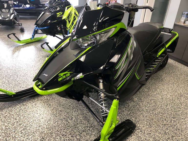 Centre Du Sport Lac St Jean A Alma 2019 Zr 8000 137 Sno Pro