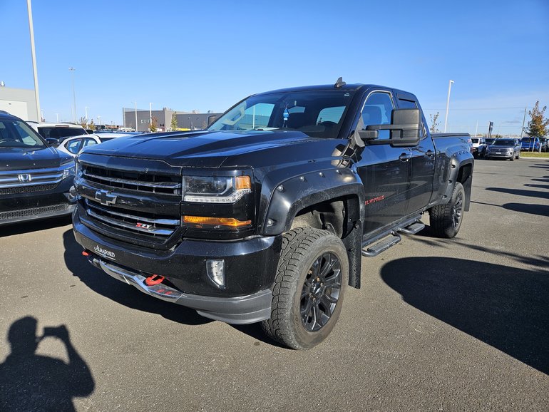 Chevrolet Silverado 1500 LT + 5.3 EcoTec + 4X4 + CARPLAY + CAMERA ++ 2017