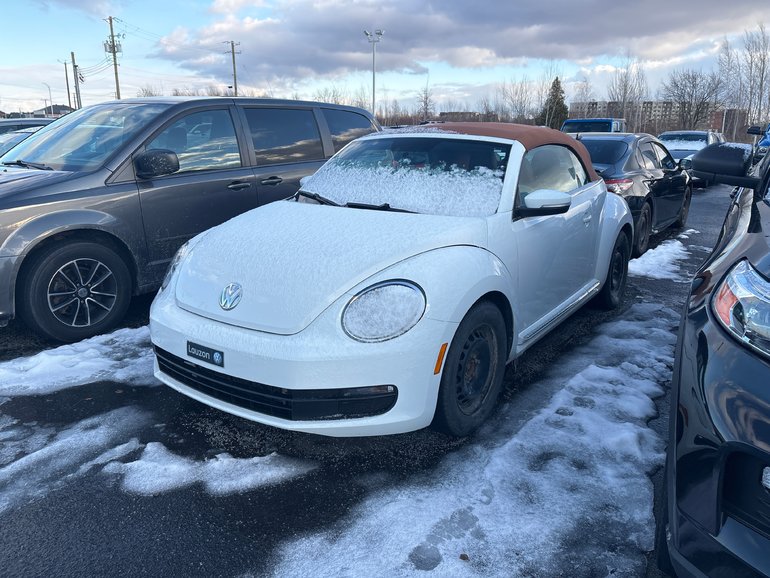 2016 Volkswagen Beetle Convertible CLASSIC + APPLE CARPLAY + BANCS CHAUFFANTS +++