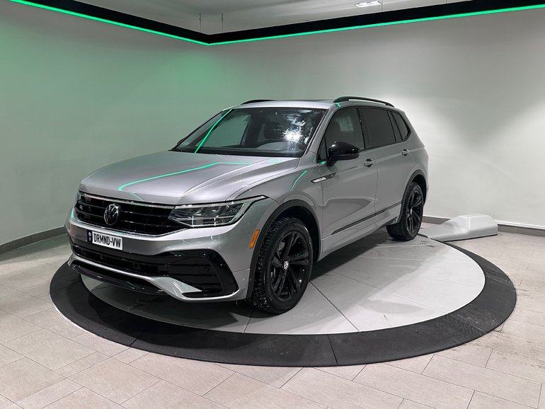 Volkswagen Tiguan Comfortline R-Line Black Edition TOIT + CAMÉRA + 2024