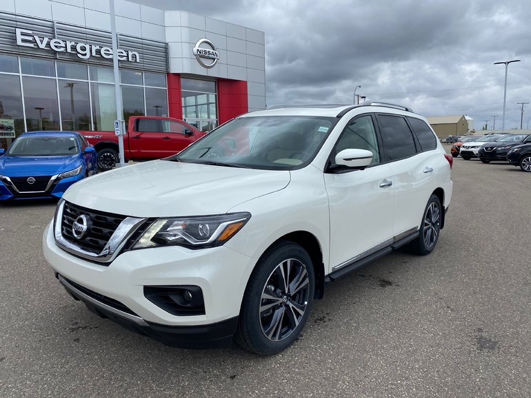 nissan pathfinder 2020