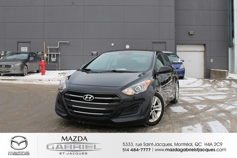 Hyundai Elantra GT GL 2016