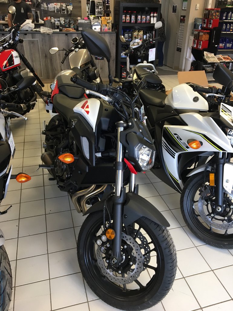 Motorsports MT07 2018 7 299