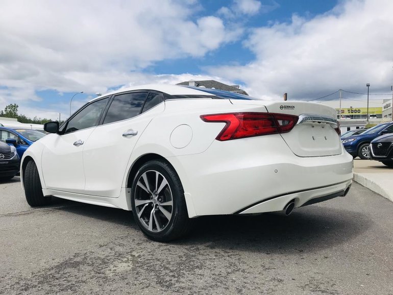 2016 Nissan Maxima