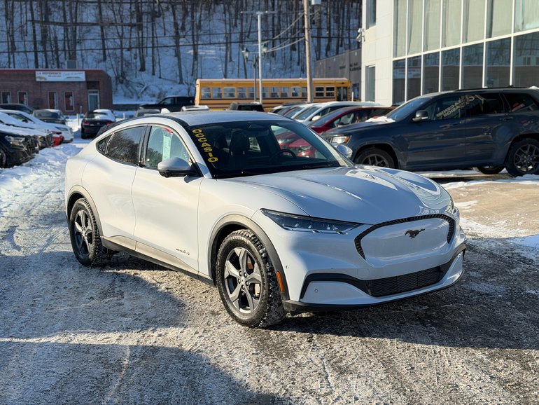 2022 Ford Mustang Mach-E