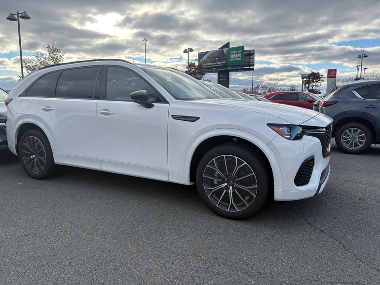 2025 Mazda CX-70 Plug-In Hybrid