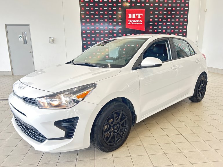 2022 Kia Rio 5-door