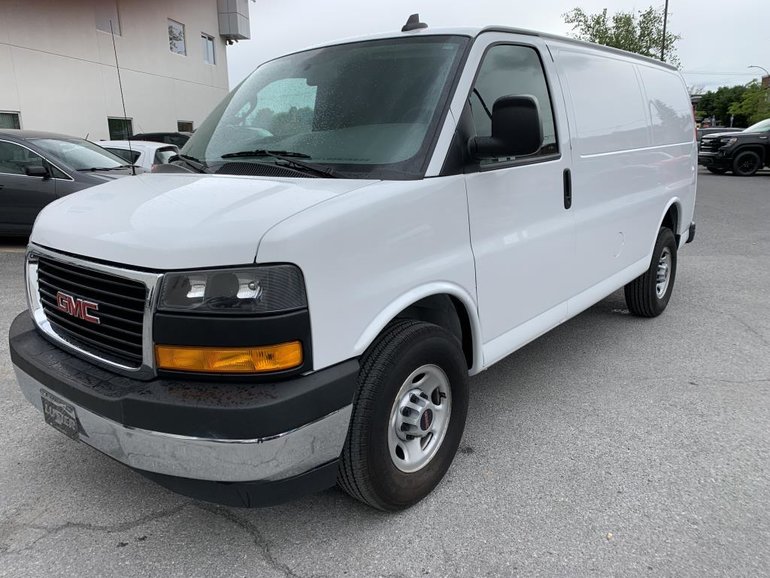 2018 GMC Savana Cargo Van
