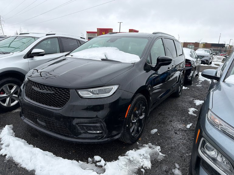 2022 Chrysler Pacifica