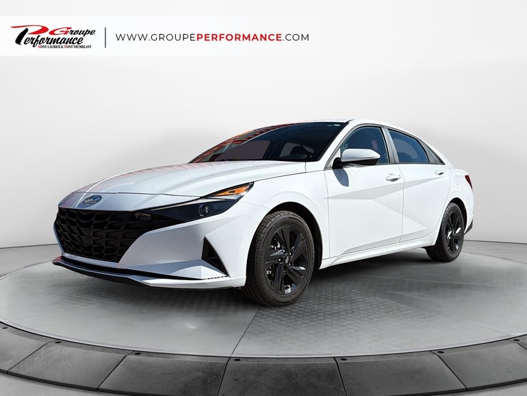 Hyundai Elantra Preferred 2022