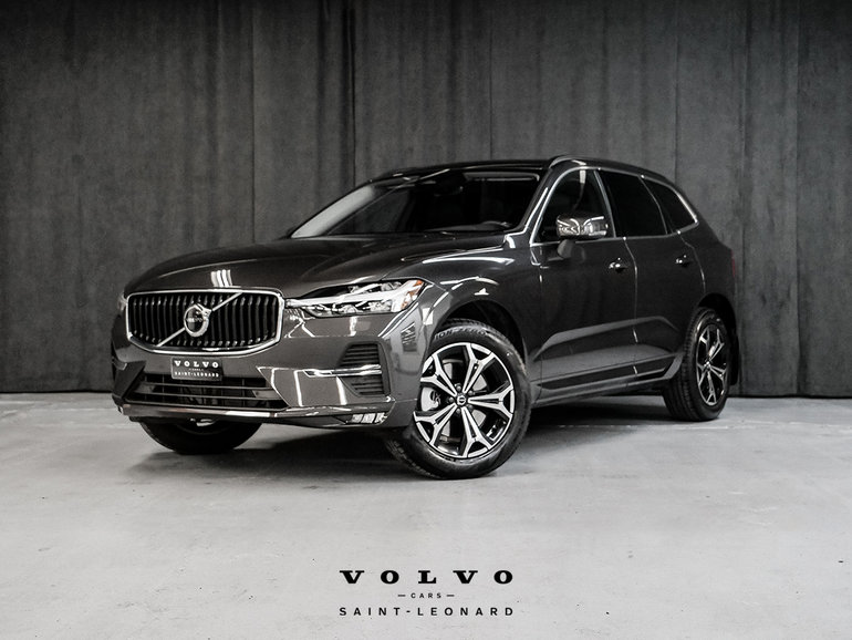 New 2022 Volvo XC60 Momentum / Premium 