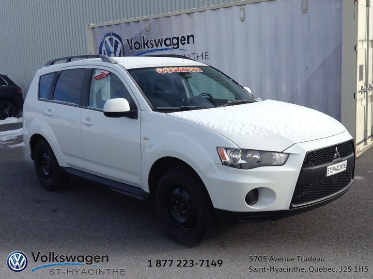 Mitsubishi St Hyacinthe >> Used 2011 Mitsubishi Outlander Es 4wd A C Mags White 87 000 Mitsubishi St Hyacinthe >> Used 2011 Mitsubishi Outlander Es 4wd A C Mags White 87 000