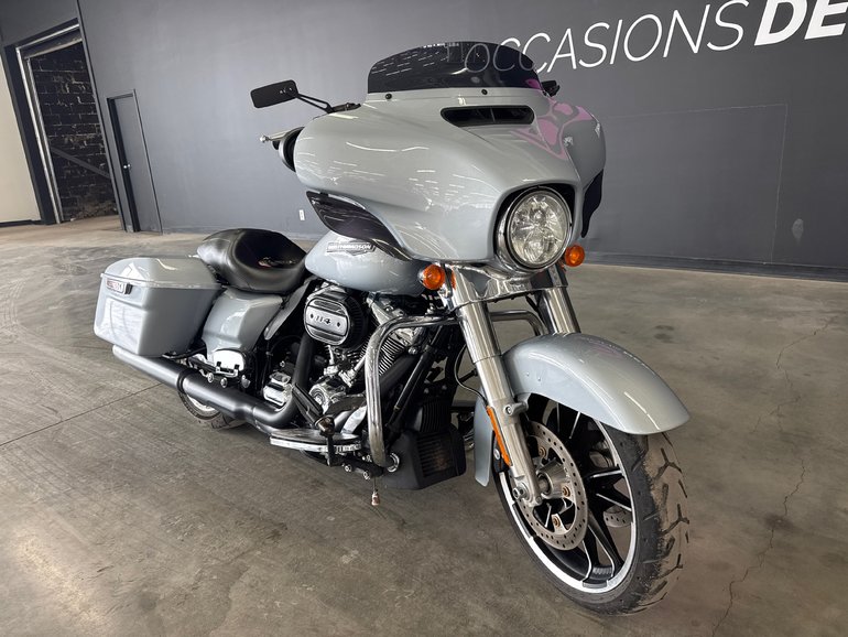 2023 HARLEY DAVIDSON FLHX