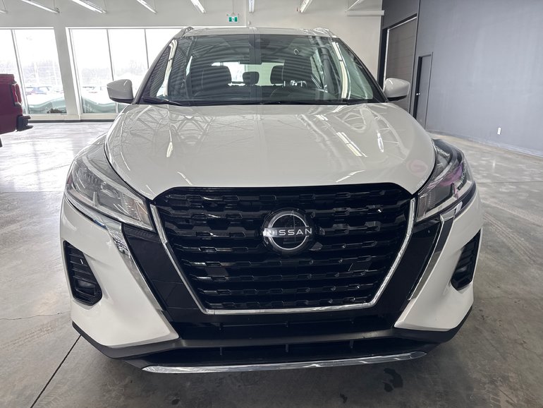 2025 Nissan Kicks Play