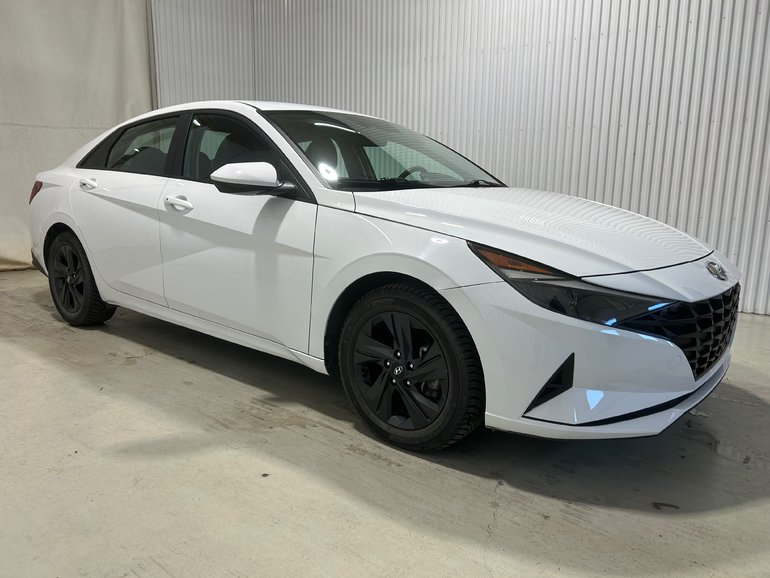 2022 Hyundai Elantra Hybrid