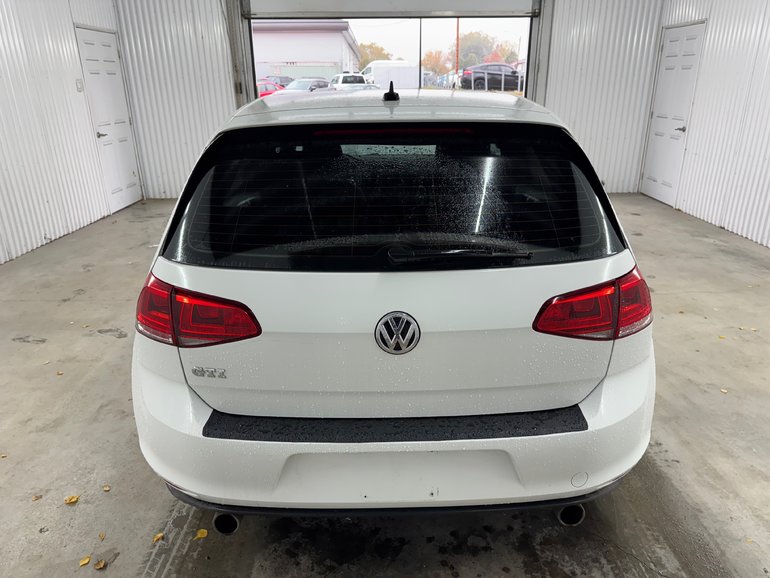 2017 Volkswagen Golf GTI