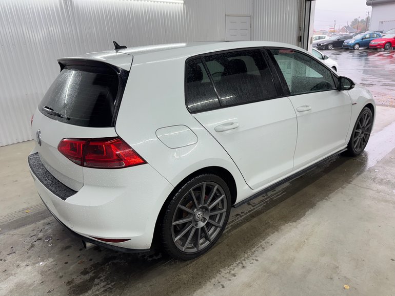 2017 Volkswagen Golf GTI