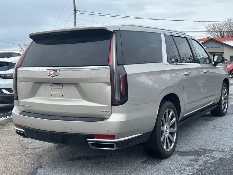 2022 Cadillac Escalade ESV