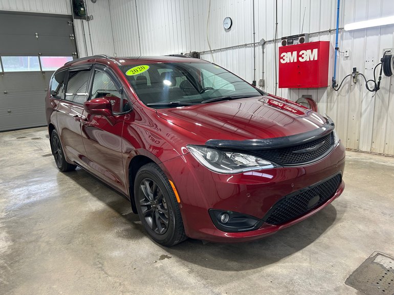 2020 Chrysler PACIFICA