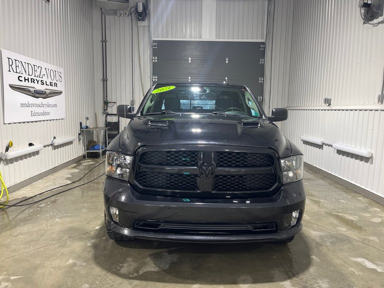 2021 Ram 1500 CLASSIC TRADESMAN