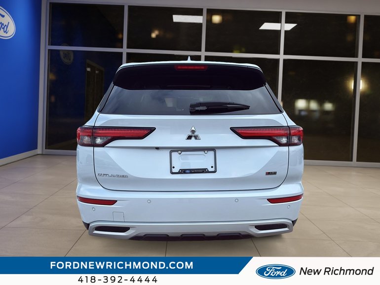 2023 Mitsubishi Outlander