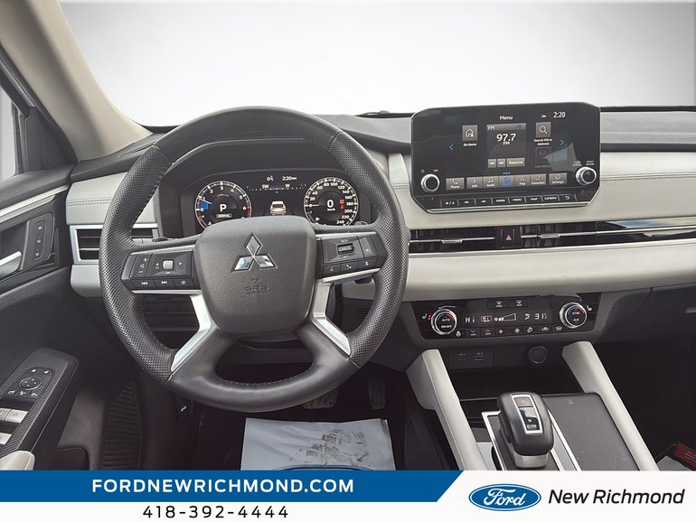 2023 Mitsubishi Outlander