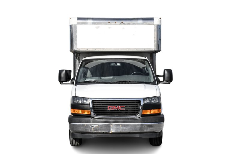 2018 GMC Savana Commercial Cutaway