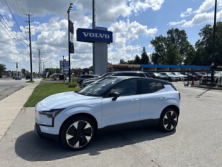 2025 Volvo EX30 Plus