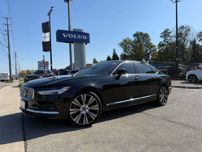 2022 Volvo S90