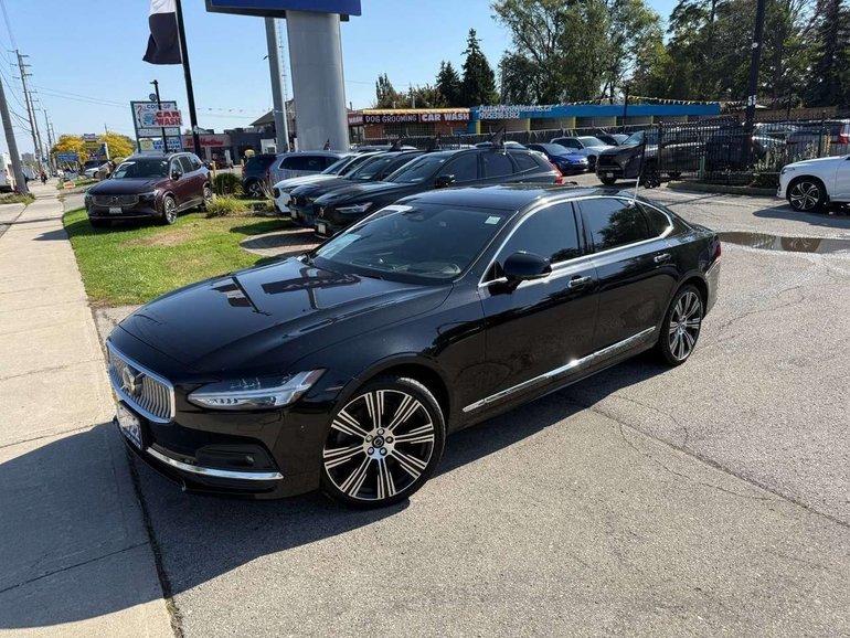 2022 Volvo S90
