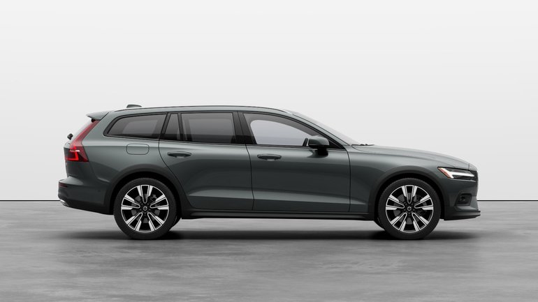 2026 Volvo V60 Cross Country