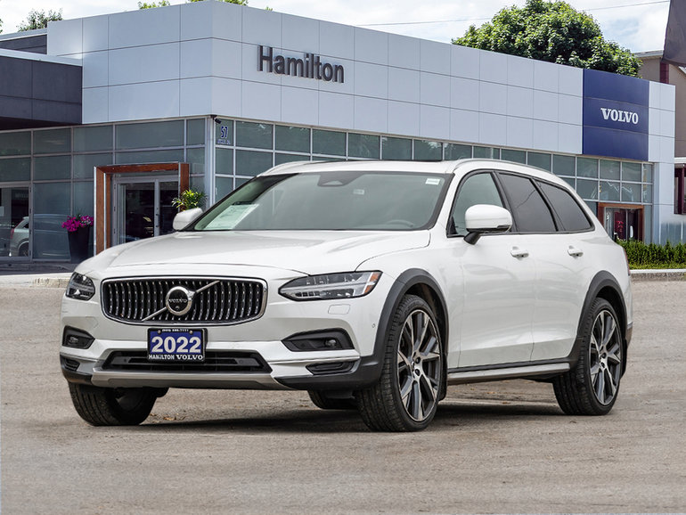 2022 Volvo V90 Cross Country