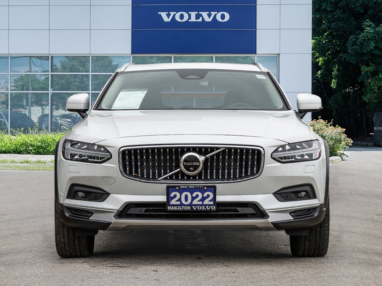 2022 Volvo V90 Cross Country