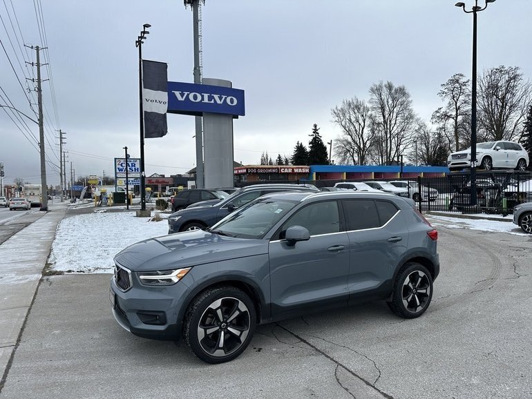 2020 Volvo XC40 Inscription