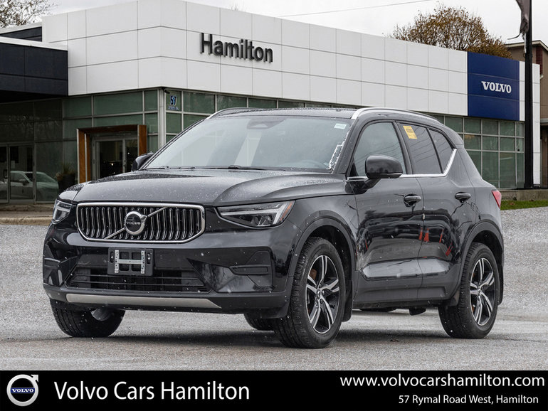 2025 Volvo XC40