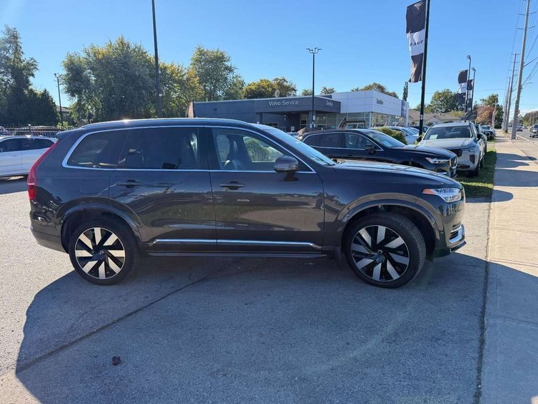 2025 Volvo XC90 Plug-In Hybrid
