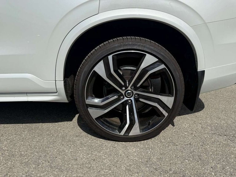2022 Volvo XC90