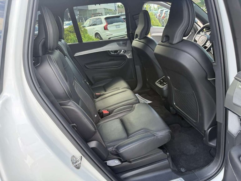 2022 Volvo XC90