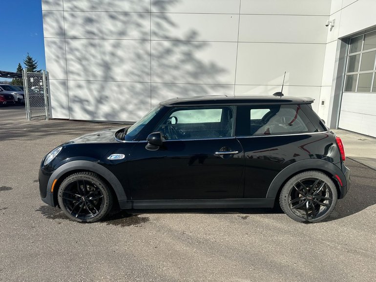 2018 MINI COOPER S
