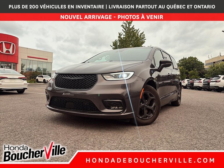2022 Chrysler Pacifica Hybrid Limited