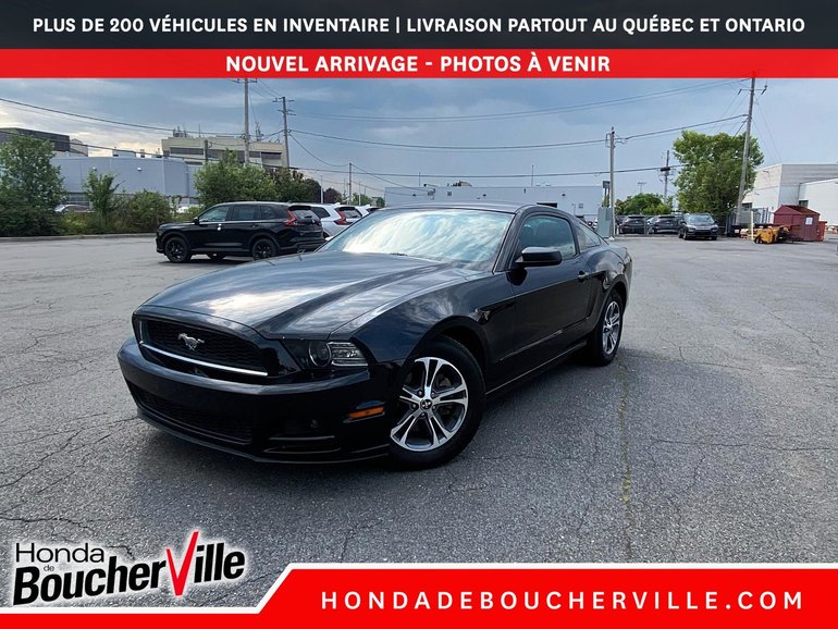 Ford Mustang FASTBACK V6 2014