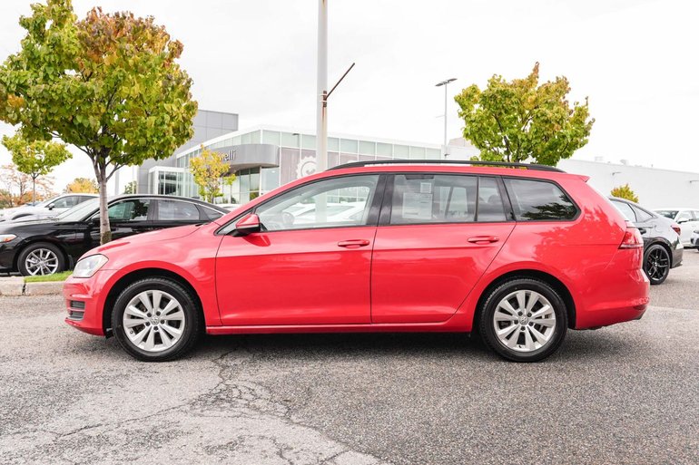 2017 Volkswagen Golf SportWagen