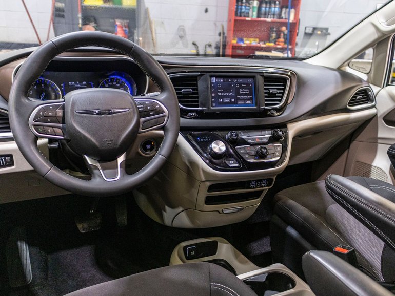 2023 Chrysler Grand Caravan