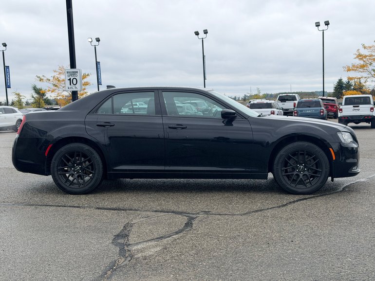 2019 Chrysler 300