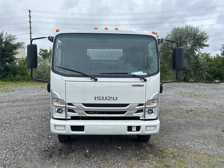 2024 Isuzu NPR Gas